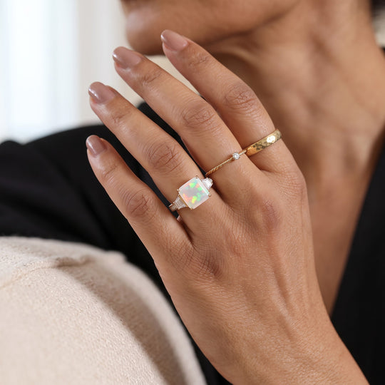 D'Joy AAA Natürlicher, äthiopischer Welo Opal, Moissanit Ring 925 Silber 750 Gelbgold Vermeil (Größe 20.00) ca. 3,04 ct