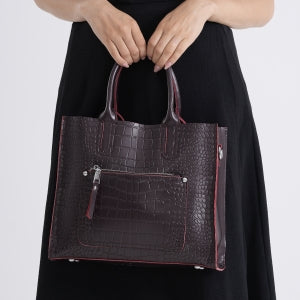 Henkeltasche aus Echtleder mit Krokoprägung, Schulterriemen und Reißverschlussfach, 33x12x28cm, Braun