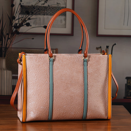 City-Shopper im Colourblock-Design aus Kunstleder mit Schulterriemen und Reißverschlussfächern, ca. 42 x 14 x 30 cm, Lavendel