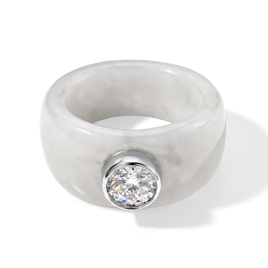 D'Joy natürlicher weißer Jade und Moissanit Ring - 33,05 ct.