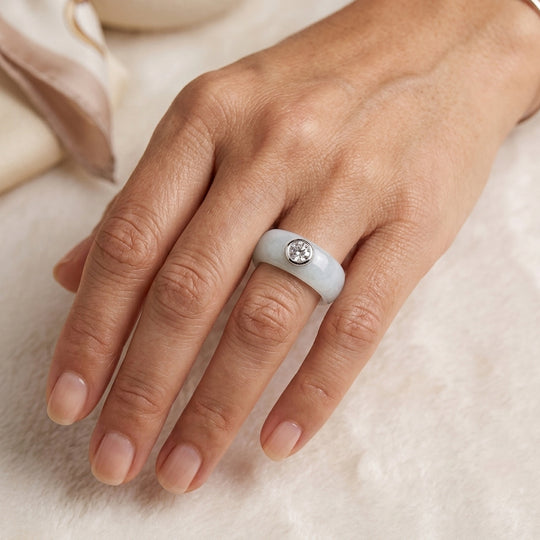 LUXURIANT 26,33 ct. AA natürlicher weißer Jade und Labor Diamant Ring, 925 Silber rhodiniert