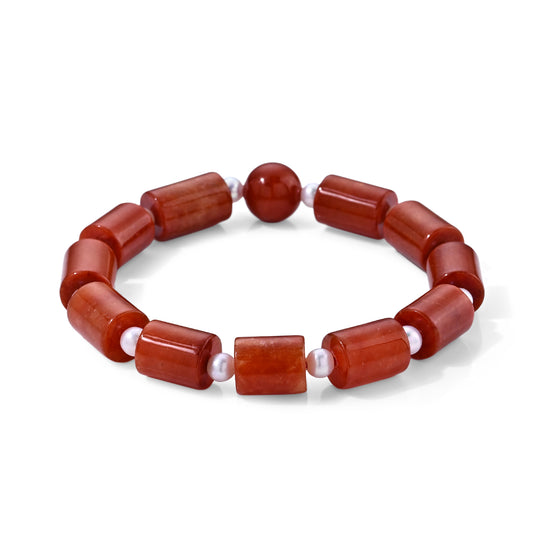 Burmesischer Rote Jade, Zhuji Akoya-Perle (5-6mm) Armband 18 cm 120.00 ct