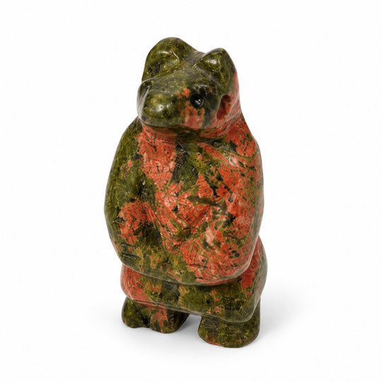 Dekorative Bärenfigur aus Howlith, ca. 71.70 ct