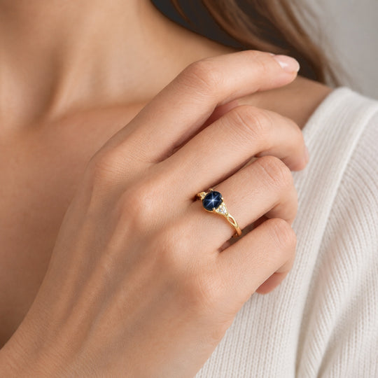 EVER TRUE Diffundierter Stern blauer Saphir, Weißer Zirkon Ring Reine Bronze (Größe 20.00) ca. 2,26 ct