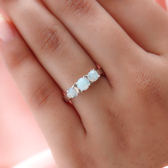 Natürlicher, äthiopischer Opal-Ring, 925 Silber platiniert ca. 0,82 ct