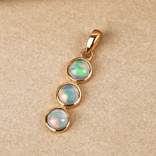 Natürlicher, äthiopischer Opal-Anhänger, 925 Silber vergoldet ca. 0,98 ct