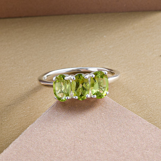 Peridot-Ring, 925 Silber ca. 1.45 ct