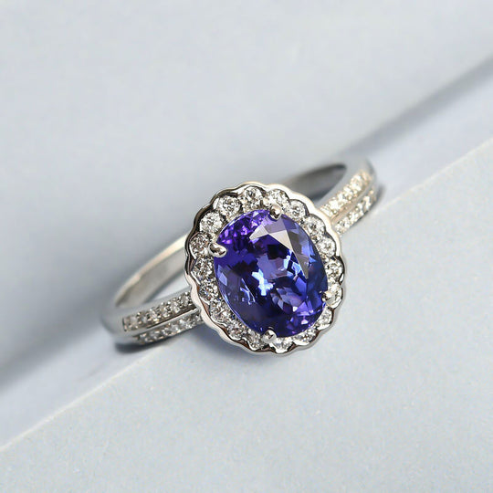 RHAPSODY AAAA Tansanit und Diamant-Ring, VS2 E-F, 950 Platin (Größe 21.00) ca. 3.31 ct