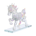 Dekorative Kristallglas-Pferdefigur auf quadratischem Ständer, Größe 12x12x6 cm, Regenbogen