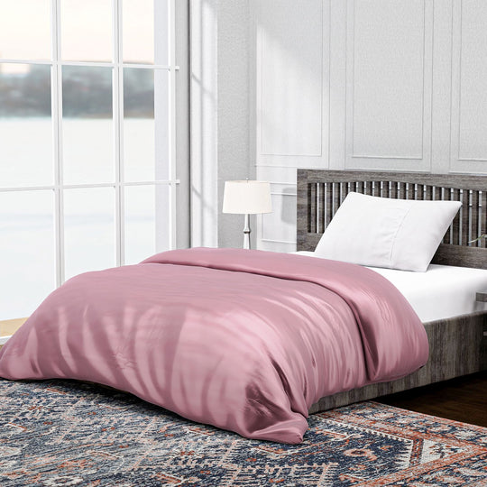 Serenity Night - 100% Bambus-Steppdecke mit Bambusfüllung und 2er-Set Bambus-Kissenbezüge Rosa