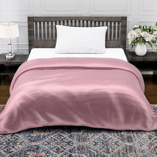 Serenity Night - 100% Bambus-Steppdecke mit Bambusfüllung und 2er-Set Bambus-Kissenbezüge Rosa