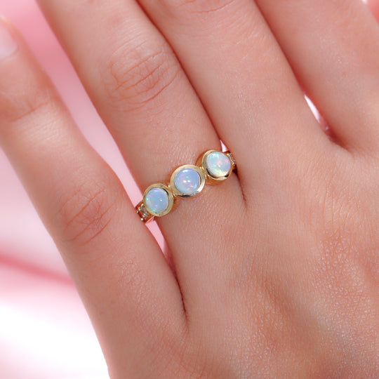 Natürlicher, äthiopischer Opal und Zirkon-Ring, 925 Silber vergoldet