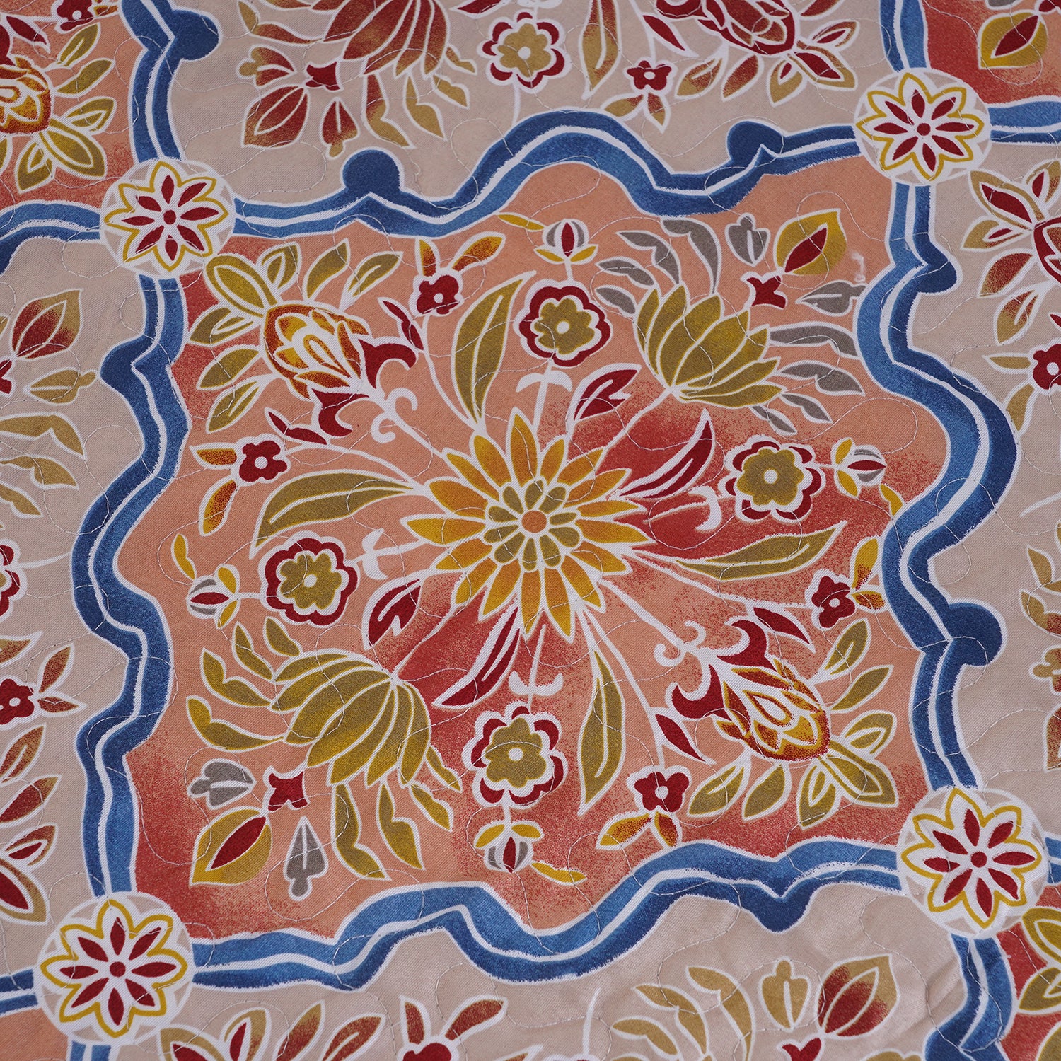 Serenity Night: 3er-Set, Bedruckter, reversibeler Quilt 240x260 cm mit 2 Saumkissenbezügen 50x70 cm, Santa Fe, Orange, blau