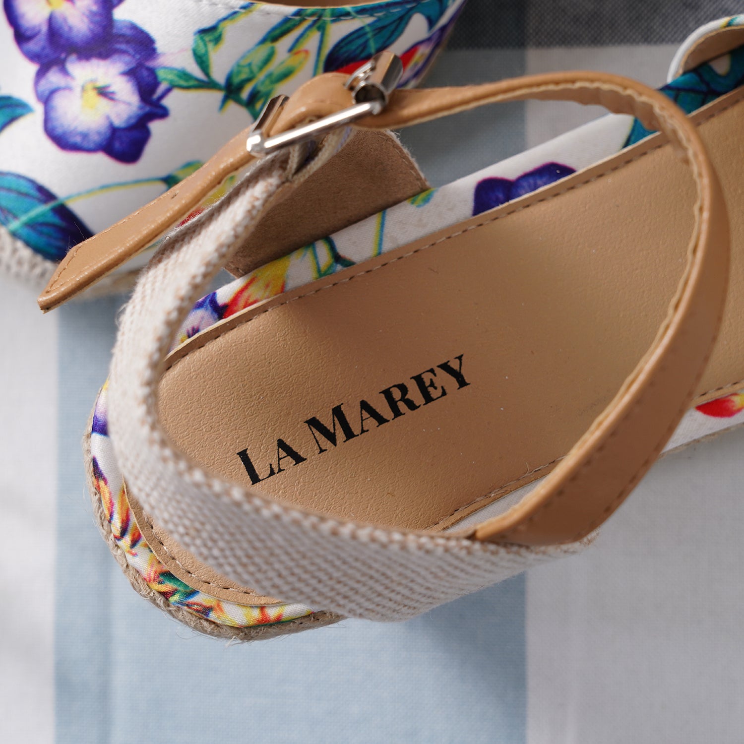LA MAREY - Espadrilles-Schuhe mit Keilabsatz, Größe 36, Blumenmuster, Weiß