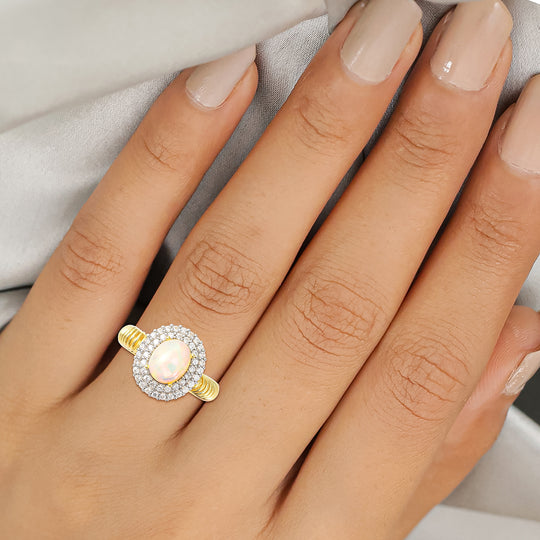 Natürlicher, äthiopischer Opal und Zirkon Halo-Ring, 925 Silber Gelbgold Vermeil ca. 2,73 ct
