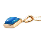 Miami-Blue Welo Opal-Anhänger mit Kette, 50 cm, 925 Silber Gelbgold Vermeil ca. 1,55 ct
