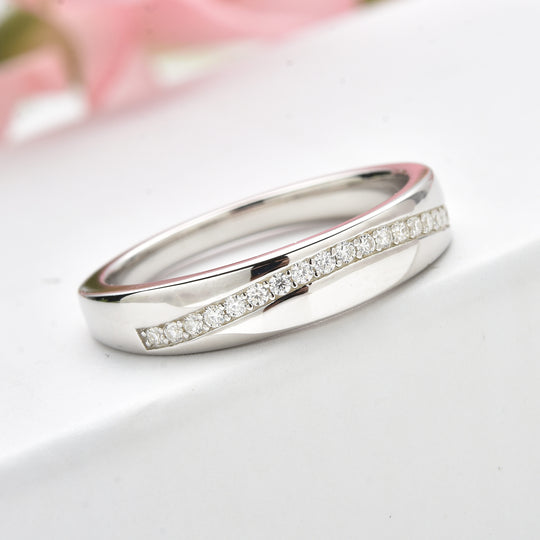 Moissanit-Ring, 925 Silber rhodiniert ca. 0,25 ct