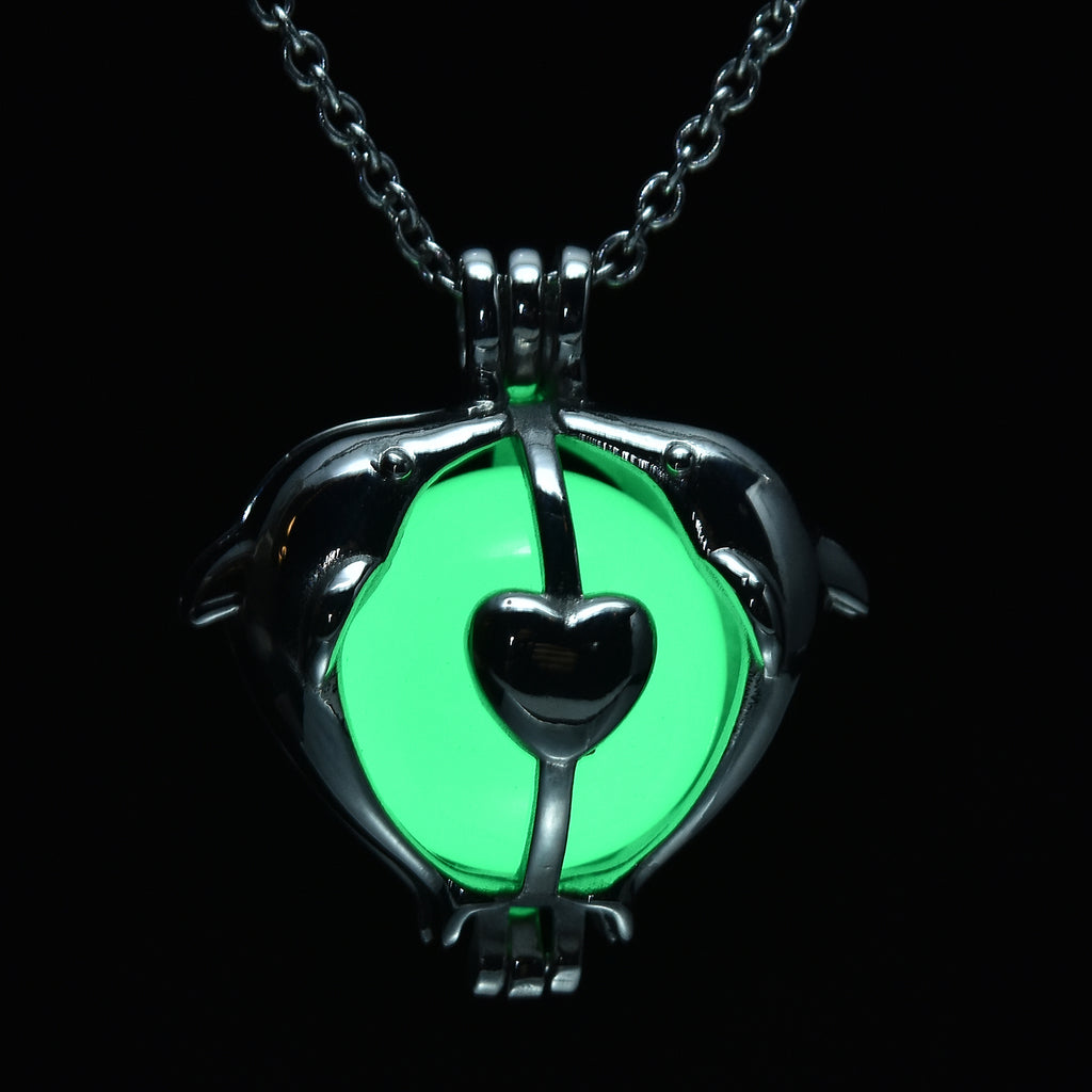 Fluoreszierender Delfin-Anhänger mit Kette, ca. 50 cm, Edelstahl