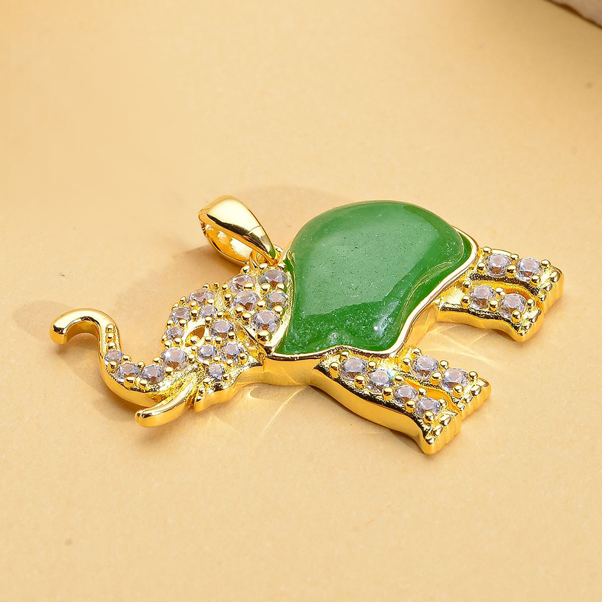 Grüne Jade, Weißer Zirkon Anhänger 925 Silber vergoldet ca. 5.12 ct