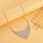 2er Set - Weißer Kristall Ohrringe und Halskette Schmuckset, goldfarben