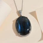 Blau