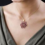 GP Italienische Garten Kollektion - Rhodolith Granat, Kanchanaburi Blauer Saphir Anhänger mit Kette, 925 Silber Gelbgold Vermeil, ca. 6.47 ct