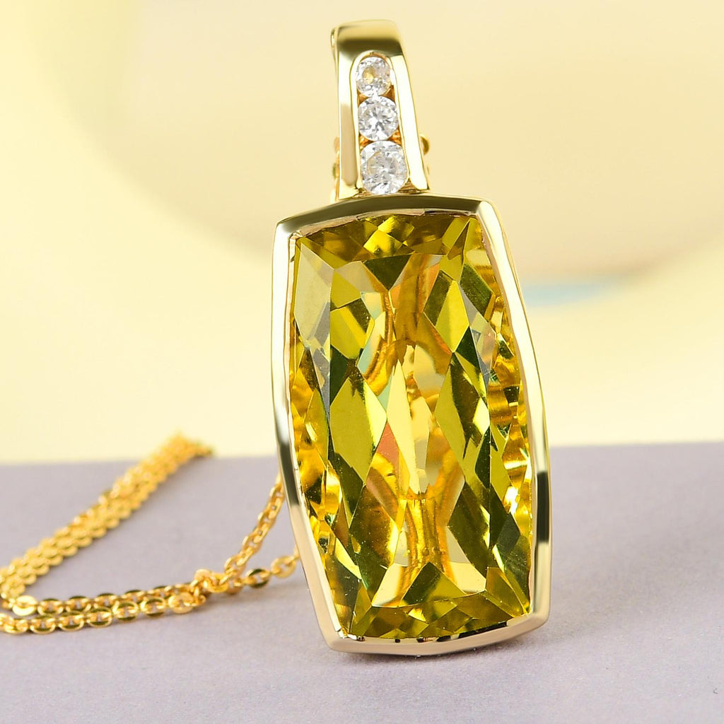 Ouro Verde-Quarz und weißer Zirkon-Anhänger mit Kette, 925 Silber vergoldet ca. 16.09 ct