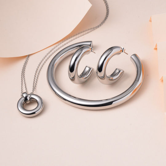 3er Set - Reiner Weiß Edelstahl - Designer Inspiriert Armreif, Creolen und Anhänger mit Kette, goldfarben