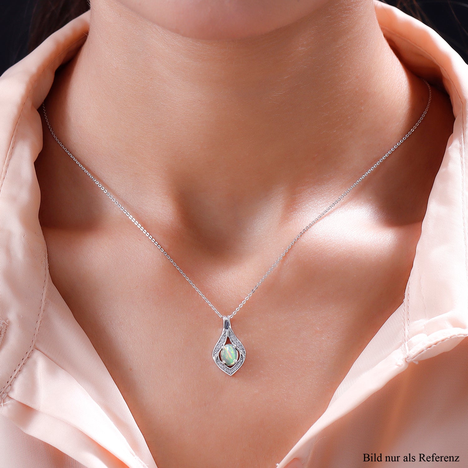 Natürlicher, äthiopischer Opal und weißer Zirkon-Anhänger mit Kette, 925 Silber platiniert ca. 0,69 ct