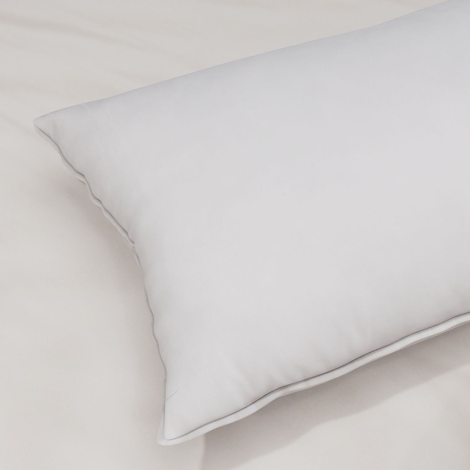 Serenity Night - 100% Maulbeerseide Sommerseidendecke mit Seidenfüllung Daunenkissen und Seidenkissenbezug Beige