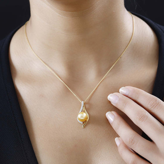 Goldene Südsee Perle (8-10 mm), Moissanit Schmuckset 925 Silber Gelbgold Vermeil