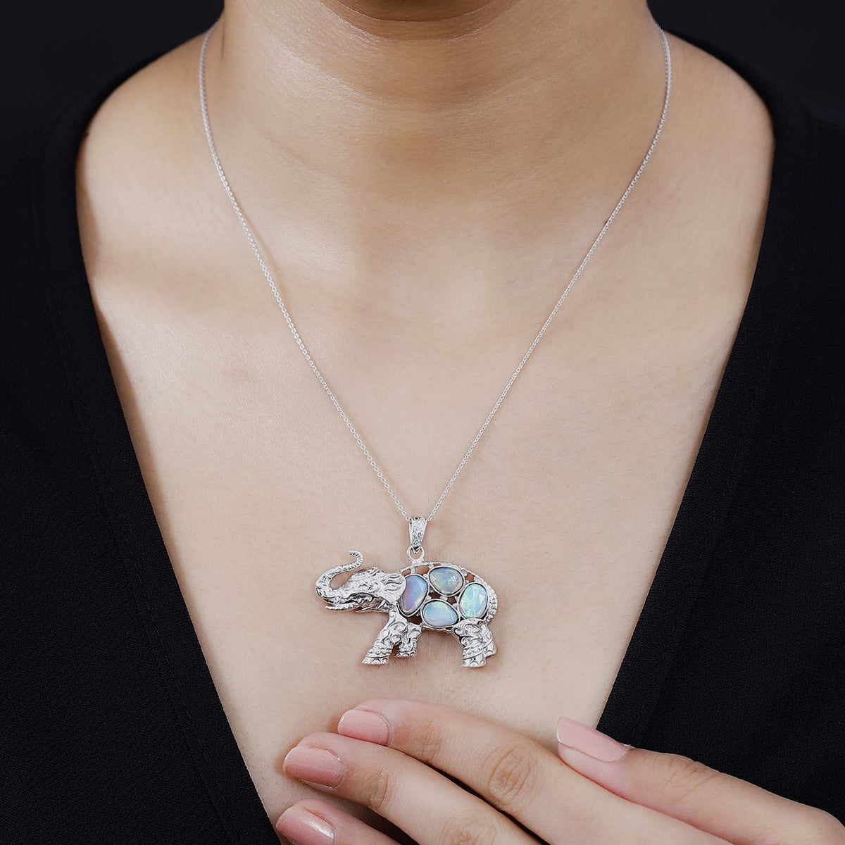 Natürlicher, äthiopischer Welo Opal Schmuckset 925 Silber rhodiniert ca. 1,78 ct.