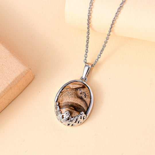 Erdnuss Holz Jaspis Anhänger mit Kette, ca. 20.00 ct
