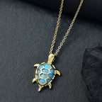 Blaues Türkis Schildkröte Anhänger mit Kette, Gelbes Messing, ca. 5.85 ct