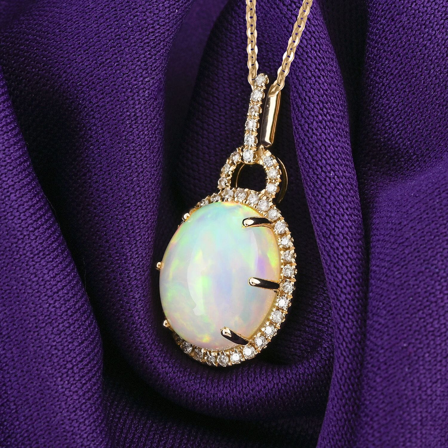AAA Natürlicher, äthiopischer Welo Opal, Weißer Diamant AGI zertifiziert Anhänger mit Kette, 417 Gold ca. 3.60 ct