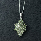 Natürlicher grüner Apatit Anhänger mit Kette ca. 50 cm, 925 Silber rhodiniert ca. 2.50 ct