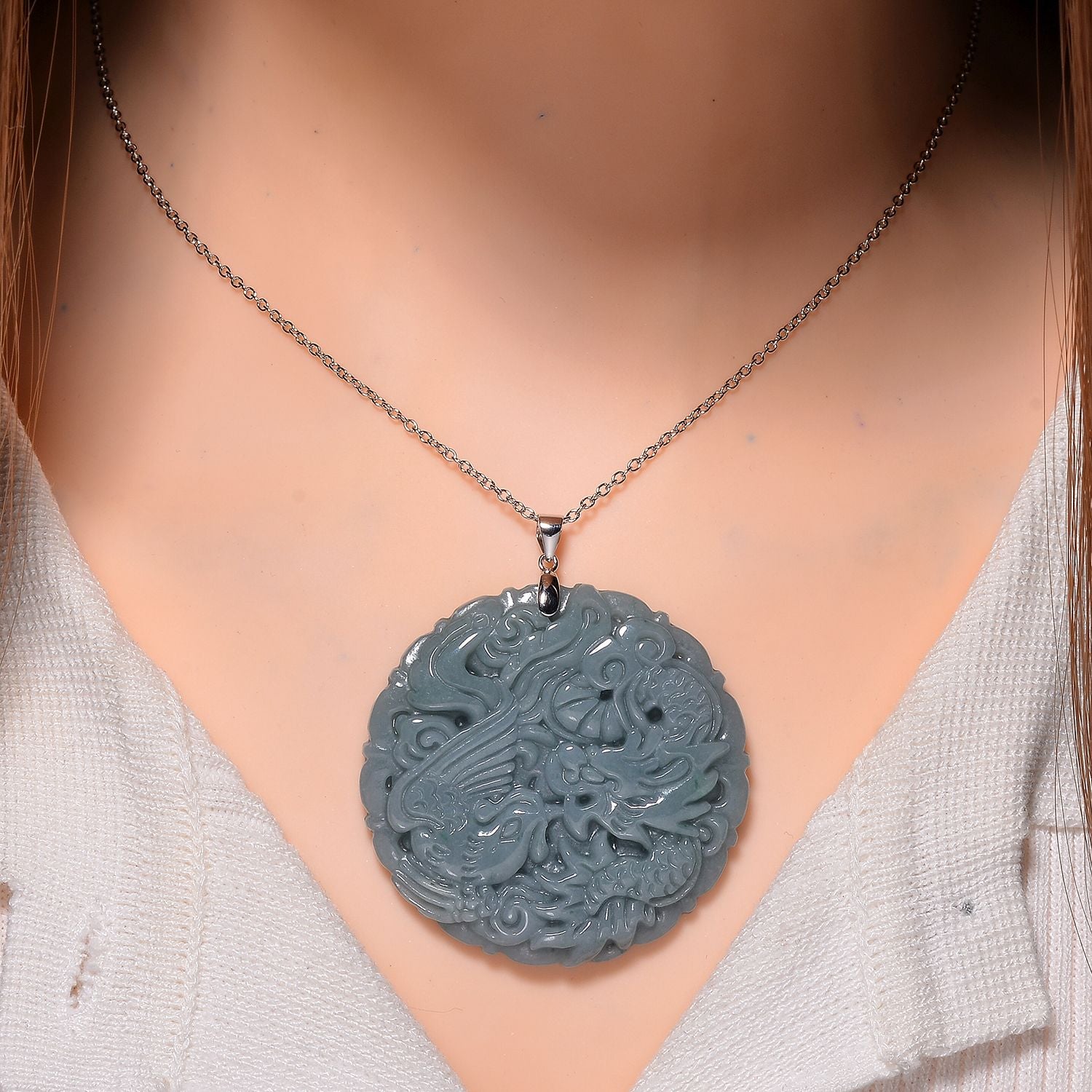 Natürlicher Olmek Jadeit Anhänger mit Kette ca. 50 cm, 925 Silber rhodiniert ca. 110.00 ct