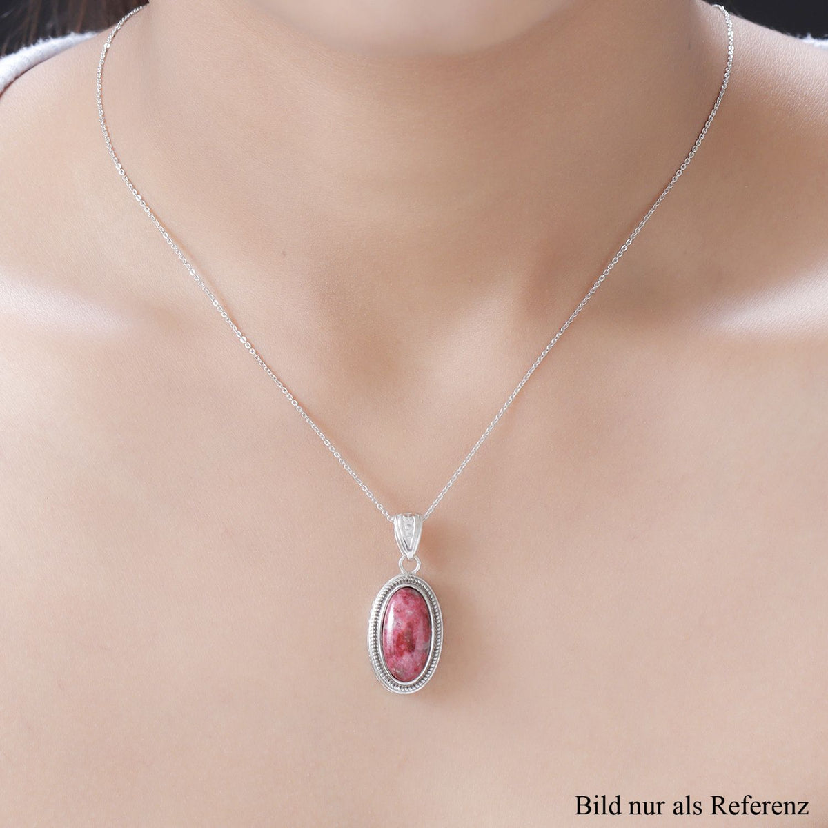 Norwegischer Thulit-Anhänger mit Kette, 925 Silber platiniert ca. 8.25 ct