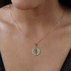 Kagem Sambischer Smaragd, Anhänger mit Kette, 925 Silber vergoldet, ca. 1.13 ct