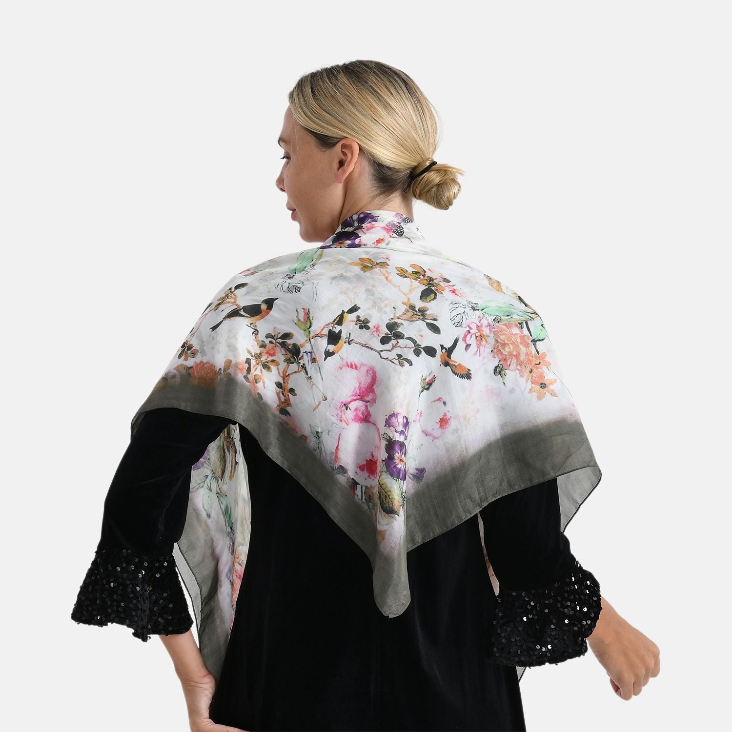 LA MAREY Signature - Seiden-Foulard aus 100% Maulbeerseide und Schmetterling-Seidenbrokat-Brosche, 110x110 cm, Grau