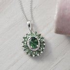 AA Grüner Apatit Schmuckset ca. 50 cm 925 Silber Rhodiniert ca. 2,91 ct.