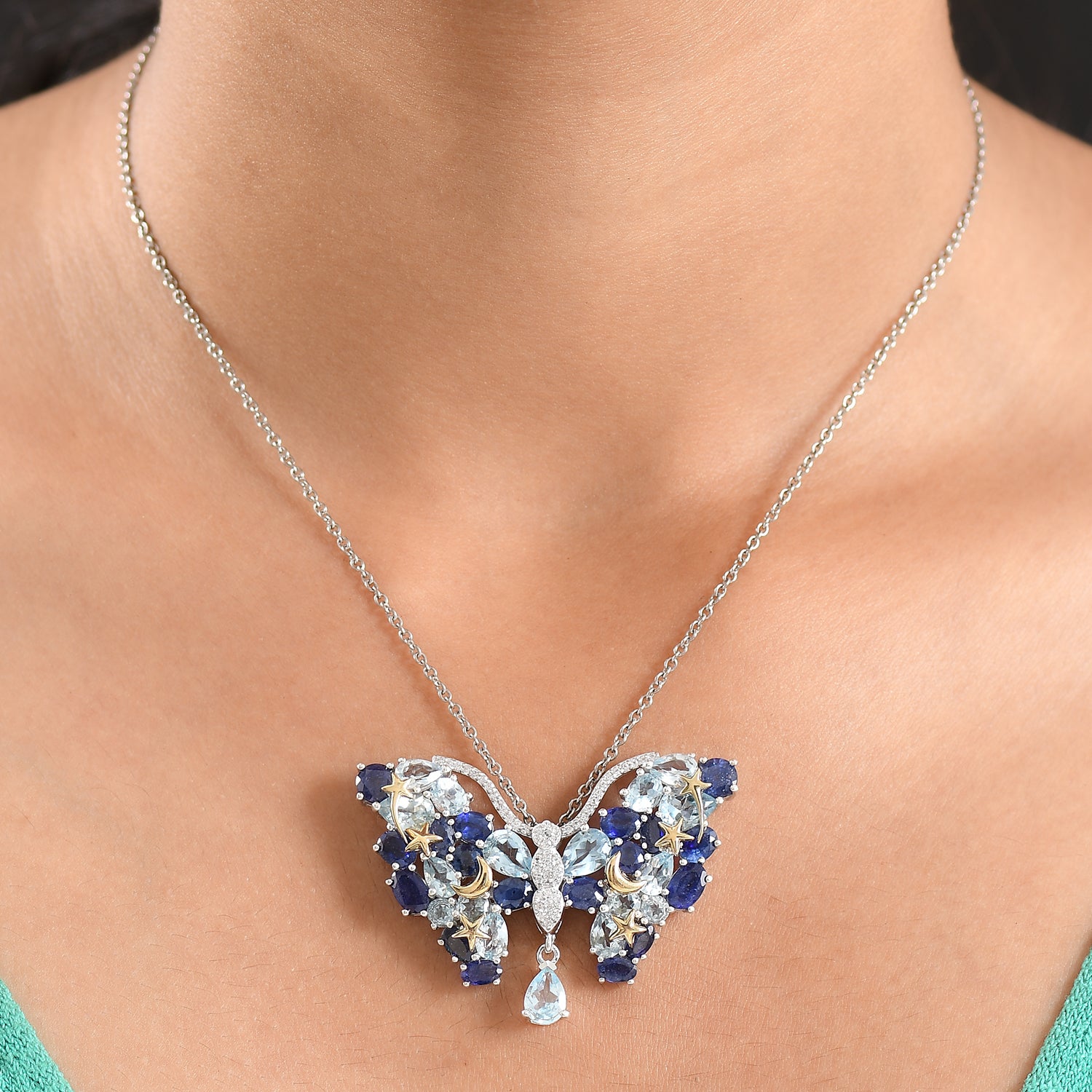 GP Trionfo Kollektion Himmelblauer Topas, Masoala Saphir (Fissure gefüllt) Anhänger mit kette ca. 50 cm, 925 Silber Rhodiniert und 750 Gelbgold Vermeil ca. 19.30 ct