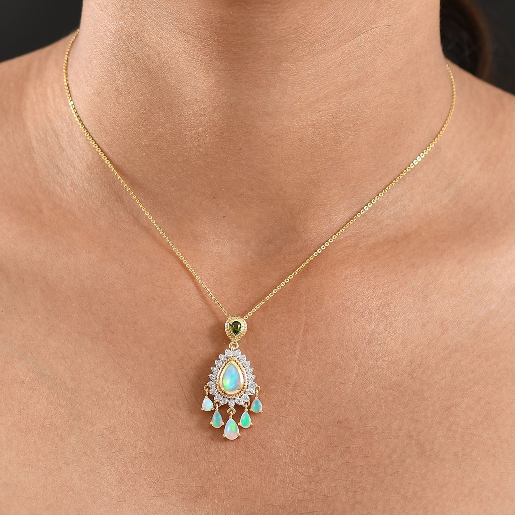 D'Joy AA Natürlicher, äthiopischer Welo Opal Anhänger mit Kette ca. 50 cm, 925 Silber 750 Gelbgold Vermeil ca. 2.41 ct