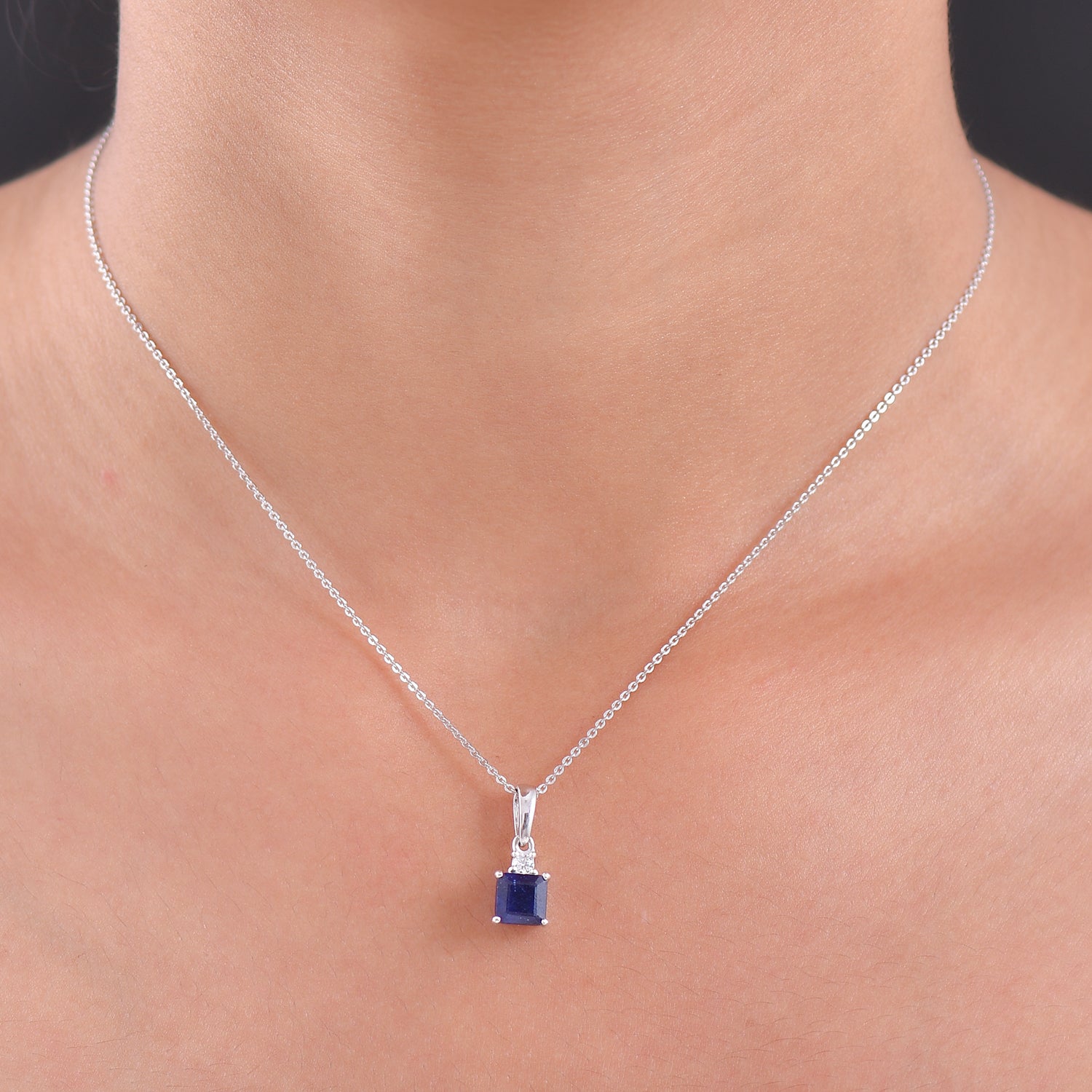 D'Joy AA Masoala Saphir (Fissure gefüllt), Moissanit Anhänger mit Kette, ca. 50 cm 925 Silber rhodiniert ca. 1.73 ct