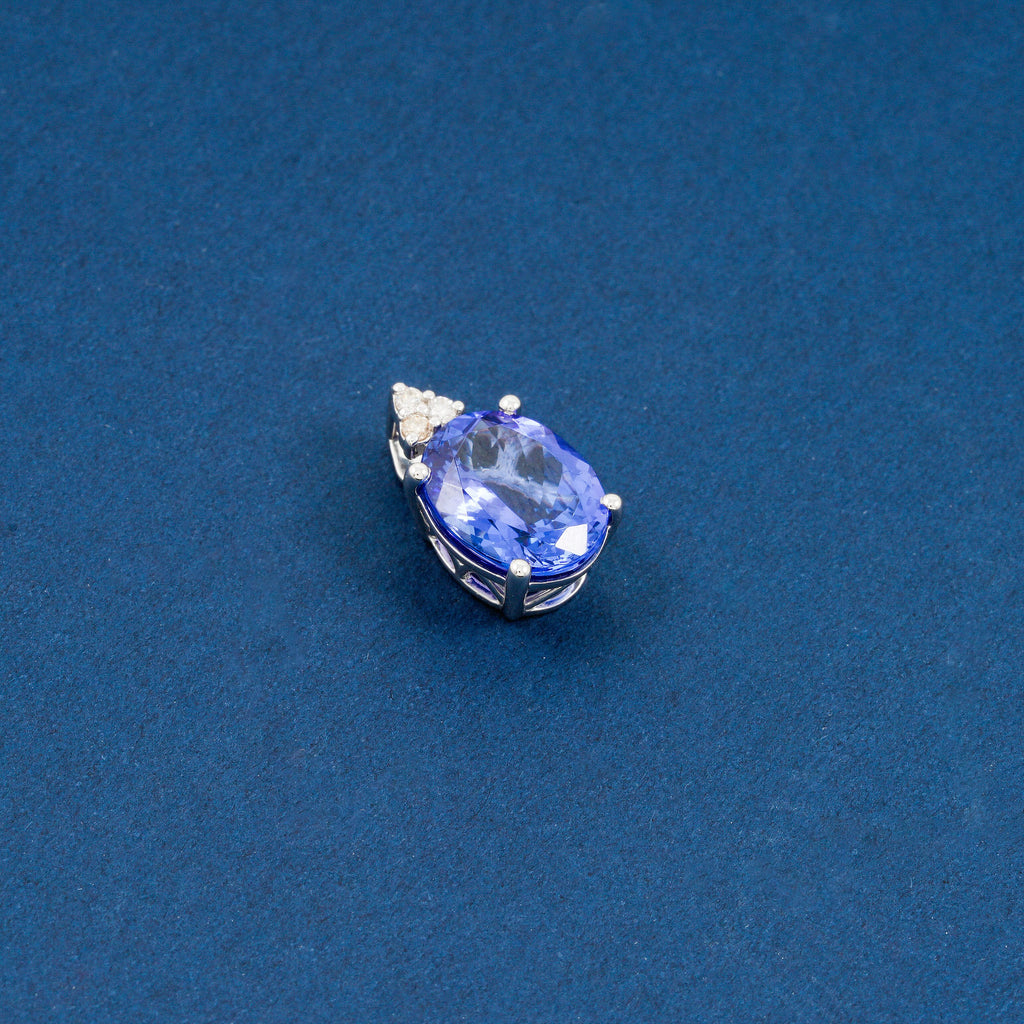 LUXORO AAA Tansanit, Weißer Diamant AGI zertifiziert und geprüft Anhänger mit Kette ca. 45 cm 585 Gold ca. 3,30 ct.