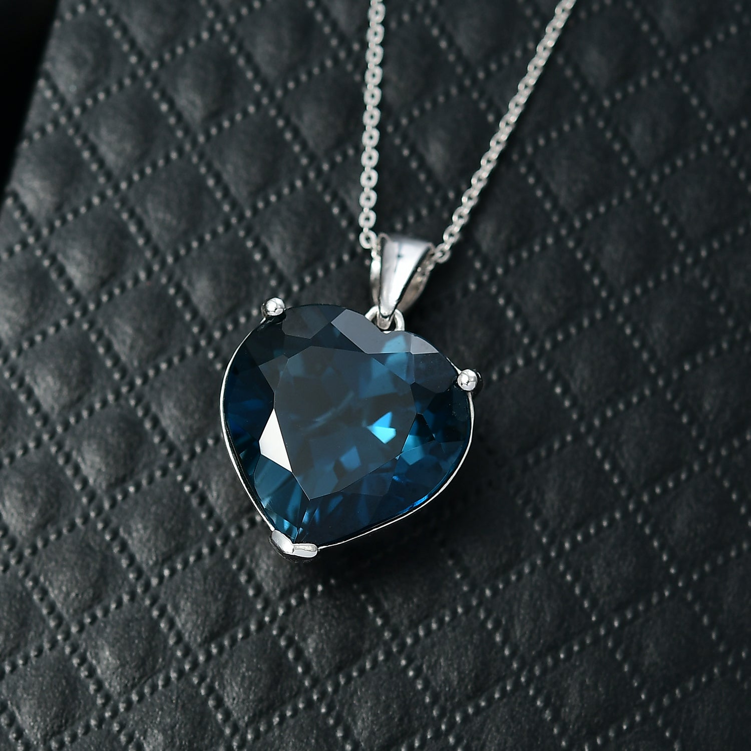D'Joy AA London Blau Topas Schmuckset ca. 50 cm 925 Silber rhodiniert ca. 17,98 ct.