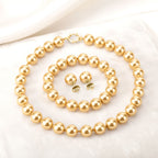 3er Set - Goldene Muschelkernperle (13-15 mm) Halskette ca. 50 cm, Armband-verstellbar, und Ohrringe Schmuckset, 316L Edelstahl