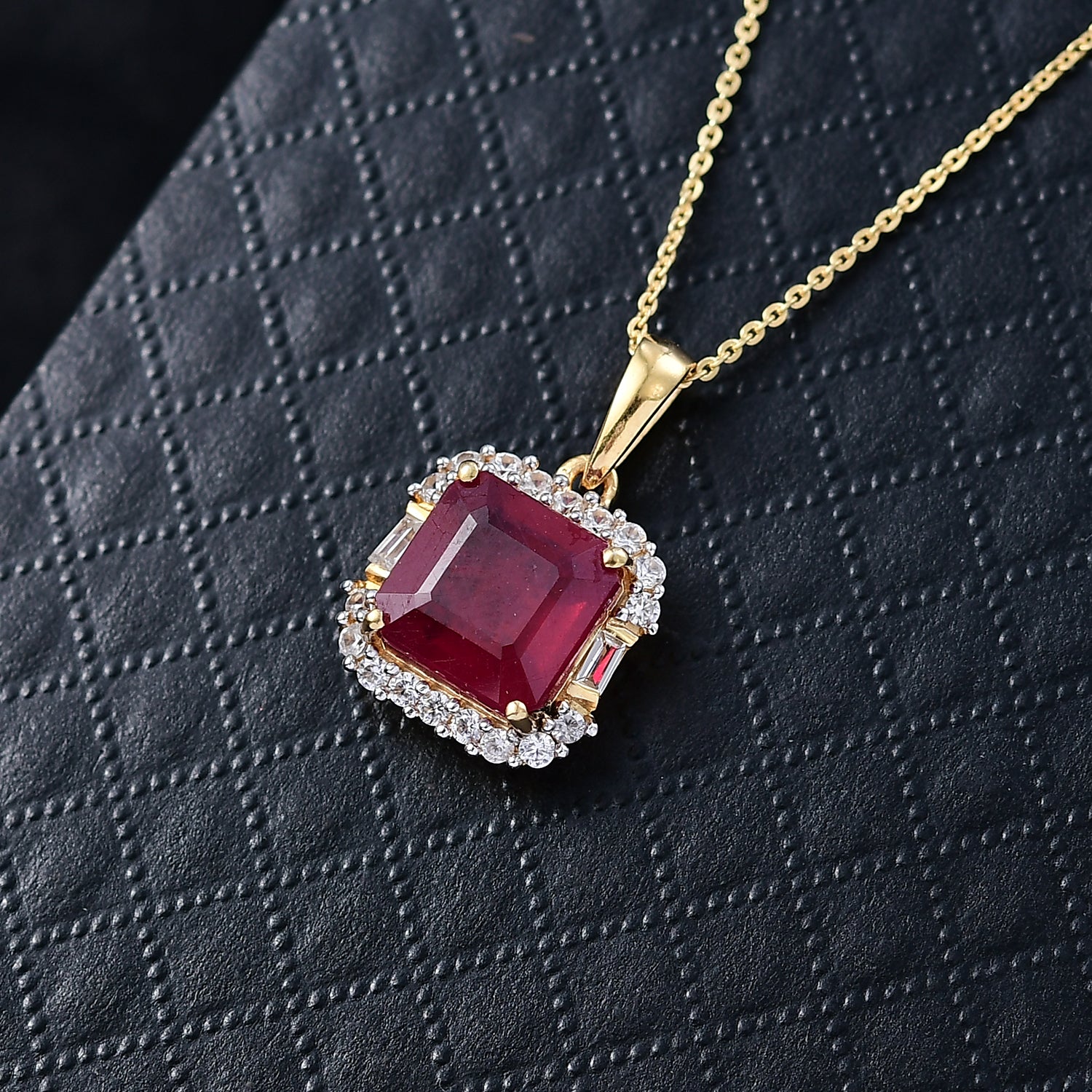 D'Joy ASSCHER SCHLIFF Afrikanischer Rubin (Fissure gefüllt), Weißer Topas Schmuckset ca. 50 cm 925 Silber 750 Gelbgold Vermeil ca. 8.11 ct