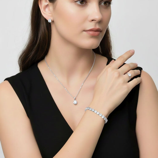 4er Set - Weißer Kristall Schmuckset Nickelfreies Messing rosévergoldferben, Flexibles (Größe 17.00-18.00)