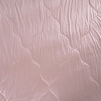SERENITY NIGHT High-Tech Cooling-Steppdecken-Set mit edler, temperaturregulierender Maulbeeren-Seiden-Füllung und MOP Knöpfe, 135x200 - 40x80 cm, Rosa